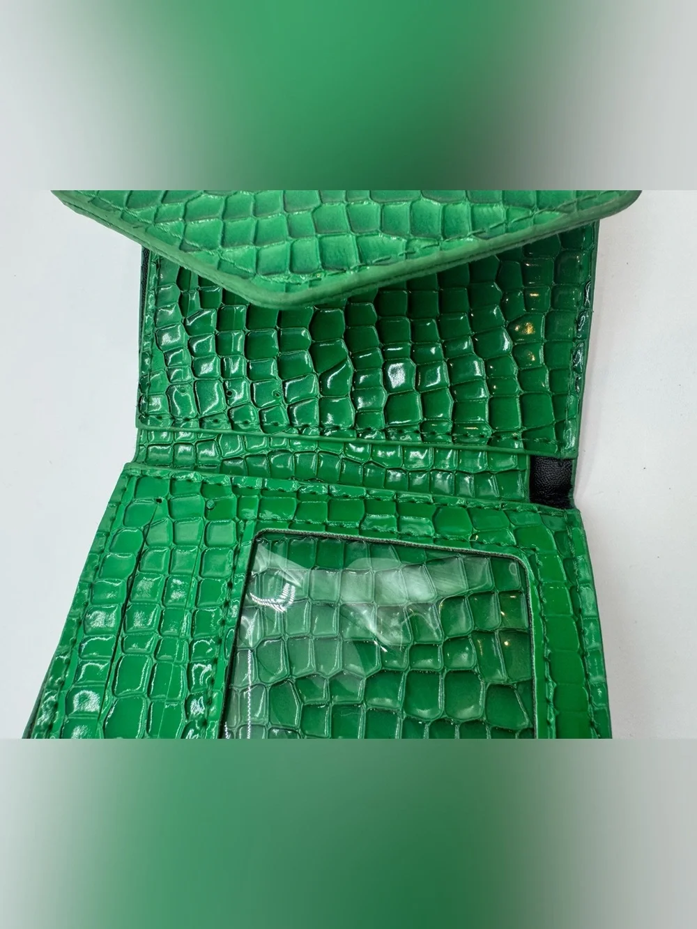 Anthropologie Green Croc-Embossed Envelope wallet